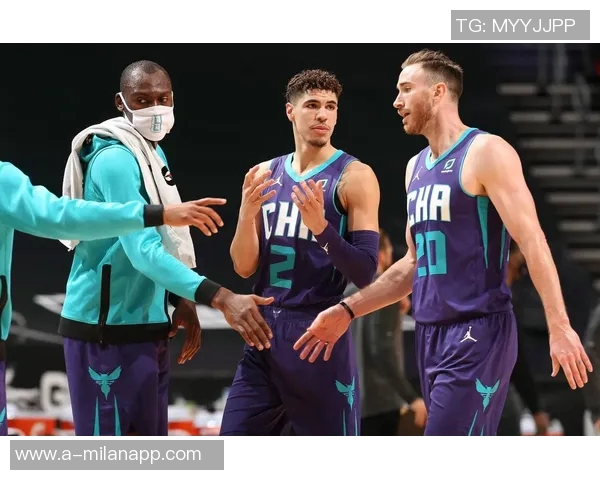 骑士与黄蜂初步洽谈朗佐鲍尔交易事宜引发关注 骑士与黄蜂初步洽谈朗佐鲍尔交易事宜引发关注